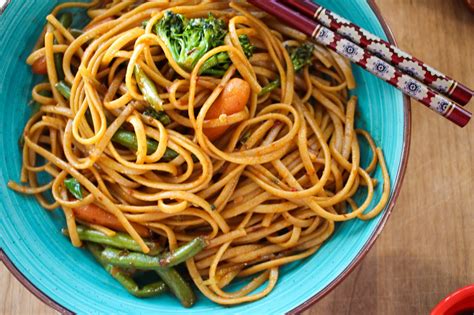 What Are Chinese Lo Mein Noodles Made Out Of