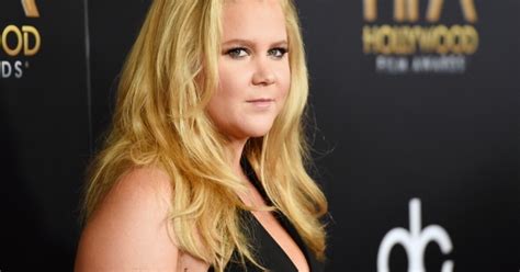 Amy Schumer Bashes Donald Trump At Show Video Shows Fans Booing Leaving