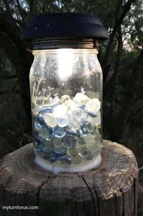 20 Easy To Make Diy Solar Light Projects