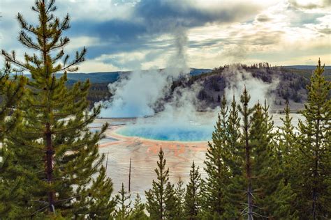 Where To Stay Near Yellowstone National Park Which Entrance Is Best