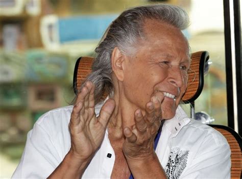 Nygård is in london right now watching the 2012 summer olympics in hopes that the bahamian athletes competing will bring home medals and make their country even prouder than it already is based on the accomplishments. Peter Nygard 'hired hitmen': Court documents detail ...