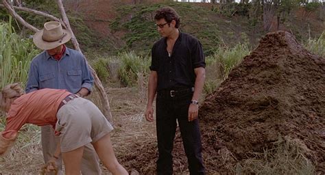 Laura Dern Nue Dans Jurassic Park