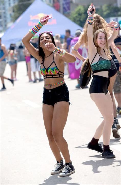 the 66 most insane street style looks from ultra music festival edm festival outfit festival