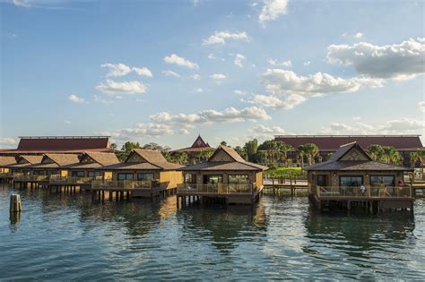 Disneys Polynesian Village Resort The South Seas Meet The 21st