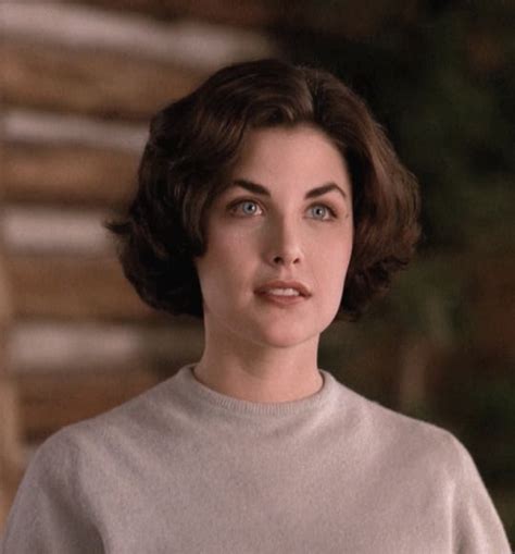 Madchen Amick Twin Peaks Twin Peaks Tv Muse Sherilyn Fenn Audrey Horne Hair Reference