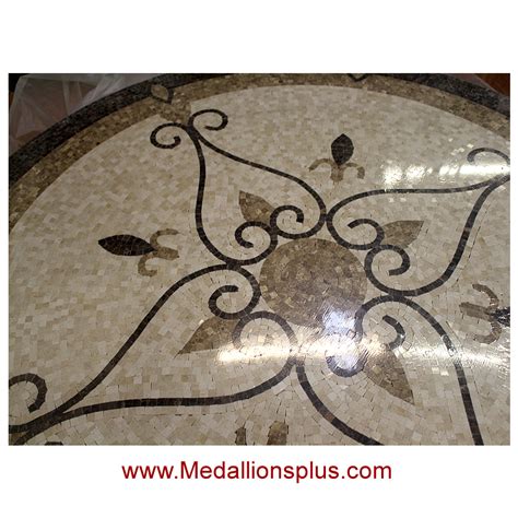 Elegante 60 Polished Mosaic Floor Medallion