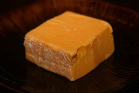 Mild cheddar cheese is generally aged for 2 to 3 months, whereas an extra sharp might be aged for as cabot cheddar cheese varieties have been awarded best in class at national and international. An Eat'n Man: Cheddar Cheese