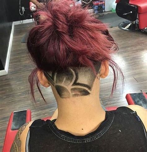 The popular undercut design has given a special definition to this blond wavy hair. 83 Awesome Women's Undercut Styles That Will Blow You Away