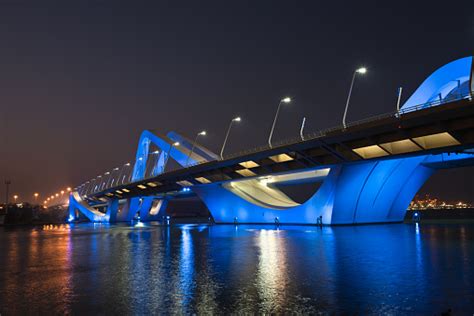 Sheikh Zayed Bridge At Night Abu Dhabi Uae Stock Photo Download Image
