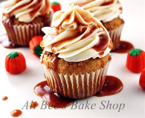 Ali Bee S Bake Shop Wfd Spiced Pumpkin Muffin Cakes With Cream
