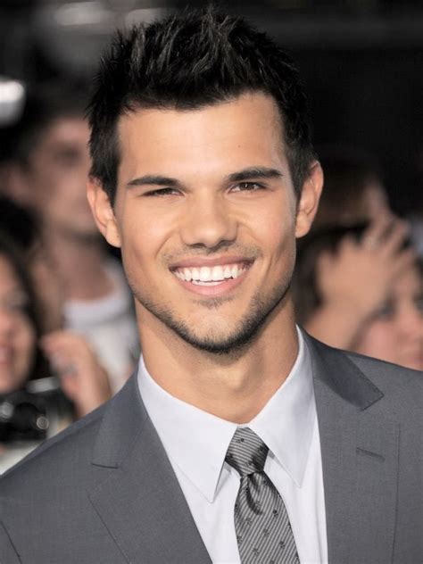 Twilights Taylor Lautner Set To Star In Bbc Three Comedy