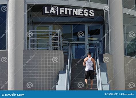 La Fitness Gym Location In Hollywood Editorial Photo Image Of Modern
