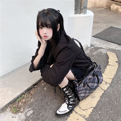 히키hiki On Twitter In 2021 Cute Beauty Alternative Outfits Japanese Hairstyle