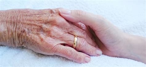 Ärztlich verordnete, spezialisierte ambulante palliativversorgung für. Palliativpflege