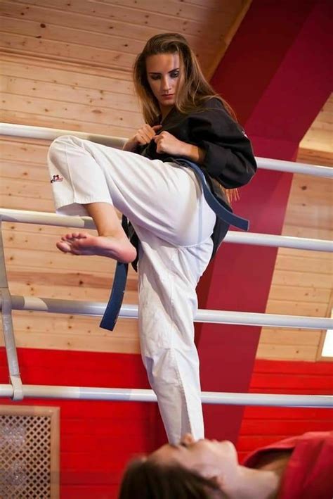 Pin By G M On Indomitable Spirits Women Karate Martial Arts Women