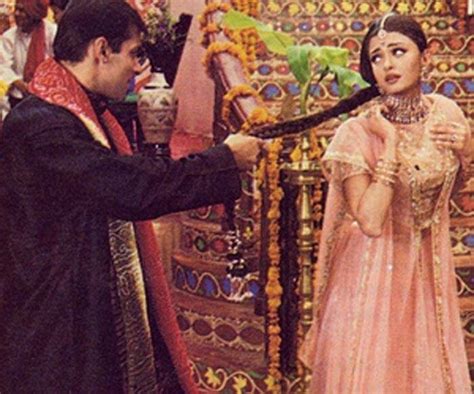 Salman Sonam Recreate The Famous Salman Aishwarya Scene From ‘hum Dil De Chuke Sanam