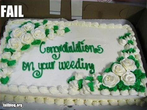 There's an exclamation mark there, but make no mistake: The 18 Worst Wedding Cake Fails Ever Made Are Straight Out ...