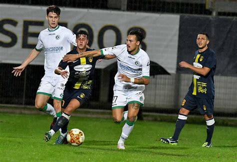 Previous match feralpisalo drew with bari (0:0). Serie C: tris Bari. Blitz Avellino a Palermo. Crolla il ...
