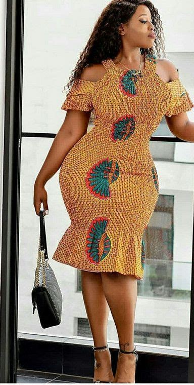 Pin By Eddiesimukai On Church Dress In 2020 African Fashion Dresses African Design Dresses