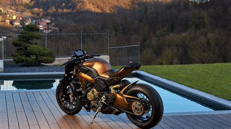 Officine Gp Design V Penta La Special Ducati Panigale V Naked Motorbox