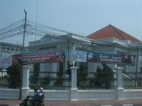 Gedung Kesenian Jakarta Dki Jakarta Teater Budaya Pusat Kesenian