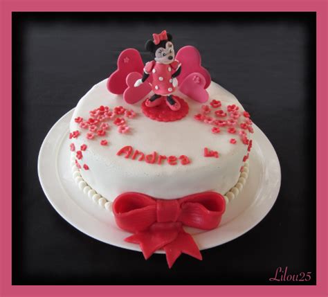 Minnie Et Des Coeurs Gâteaux En Fête De Lilou 25 Gateau Minnie