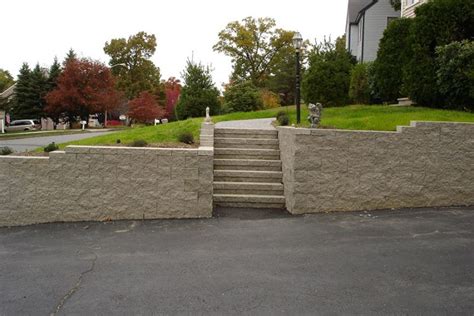 Retaining Wall Material Natural Stone Concrete Blocks Wood Timbers