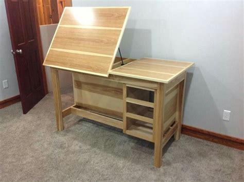 Wooden Art Studio Desk With Drawers And Mirror