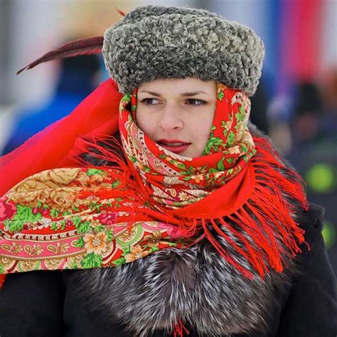 Typical Russian Dress Estore Pro