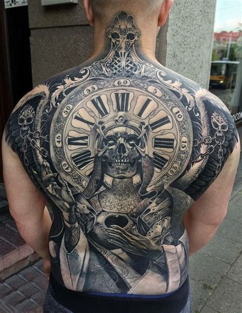 Clock Skull Full Back Piece Tattoo Dos Tatoué Tatouage Manchette