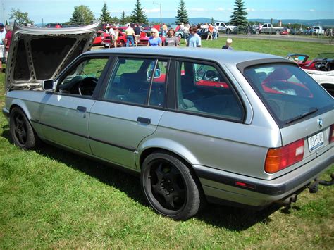 286 horsepower BMW E30 Touring Wagon | German Cars For ...