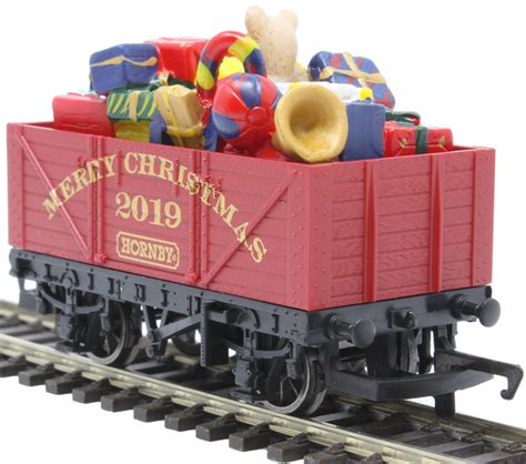 Check spelling or type a new query. hattons.co.uk - Hornby R6932 2019 Merry Christmas gift ...