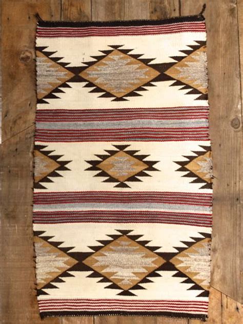 Navajo Antique Crystal Rug Foundandmade Navajo Rugs Colorful Rugs