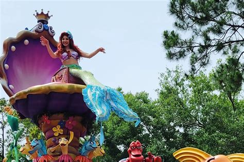 Ariel Loses Seashell Top During Parade Wardrobe Malfunction