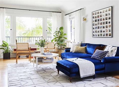 22 Ways To Style Blue Velvet Sofa In A Living Room A House In The Hills