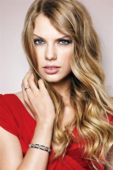 Taylor Swift Long Wavy Hair Taylor Swift 2014 Taylor Swift Hair