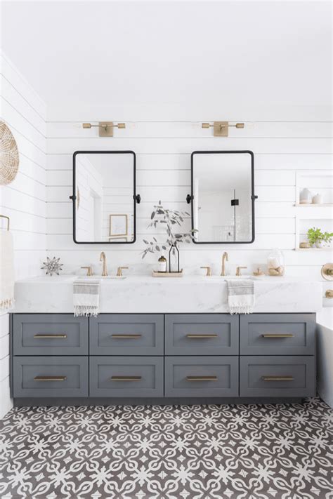 24 Double Vanity Ideas To Try In Your Bathroom