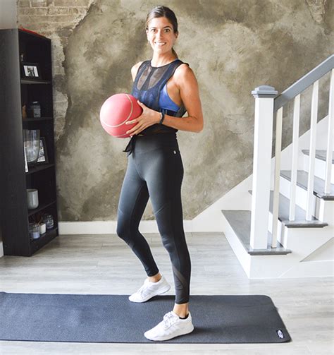 10 Or 20 Minute Med Ball Full Body Circuit Workout Pumps