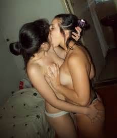 Kiss X Sis Naked Photo