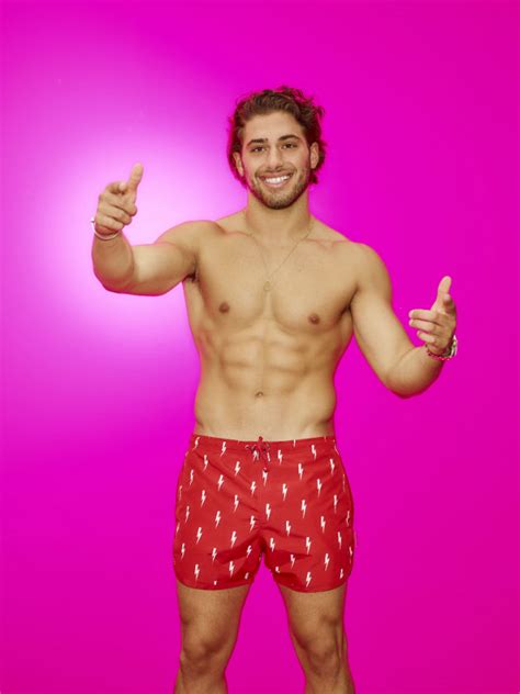 Love Islands Kem Cetinay S Already Been In Talks To Appear On Towie