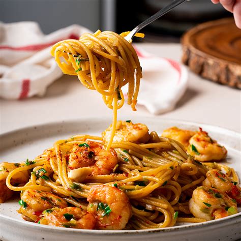 Garlic Prawn Spaghetti Marions Kitchen Recipe Prawn Spaghetti