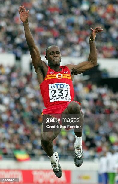 World Championships In Athletics Mens Long Jump Final August 13 2005
