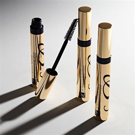 Sumptuous Extreme Mascara Volume Cils Démultipliés De EstÉe Lauder ≡