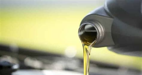 Why Regular Oil Changes Matter For Your Vehicle — Hudson Automotive