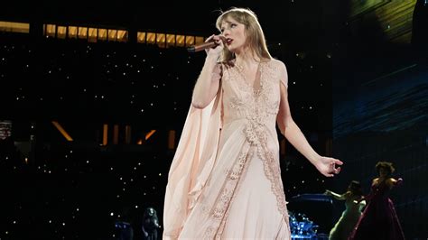 Taylor Swift Brings Eras Tour To Los Angeles Amid Local Frenzy