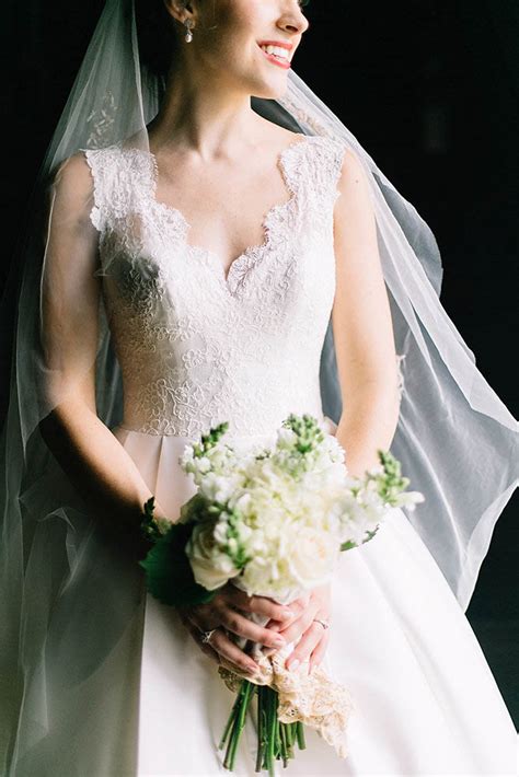 Simple wedding dresses such as the sheath wedding gown pair nicely with a little classic bridal jewelry, like a locket necklace or pearl rings, and ended off with a very long, exaggerated cathedral veil which falls to the ground. Elegant Southern Bridal Portraits at Drayton Hall ...