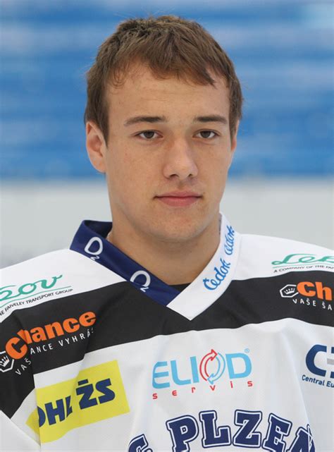 List of starting lineups , ice hockey. Jan Kovář fotka