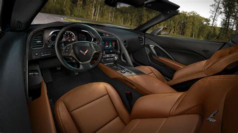 2014 Chevrolet Corvette C7 Stingray Debuts In Detroit Autoevolution