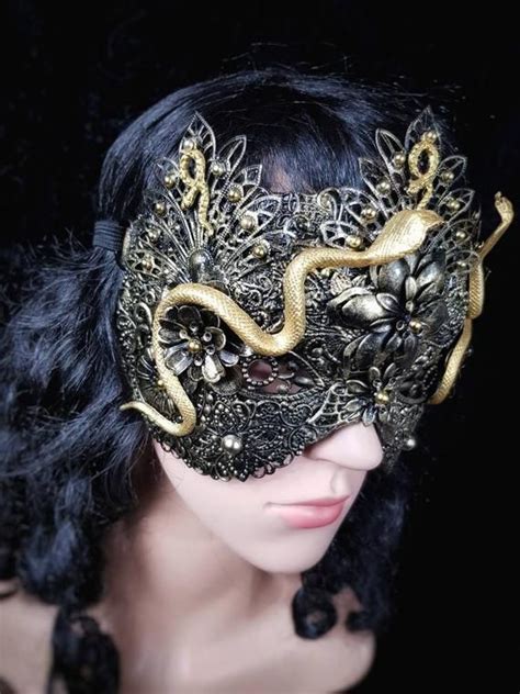 Snake Blind Mask Medusa Princess Metal Mask With Pearls And Snakes