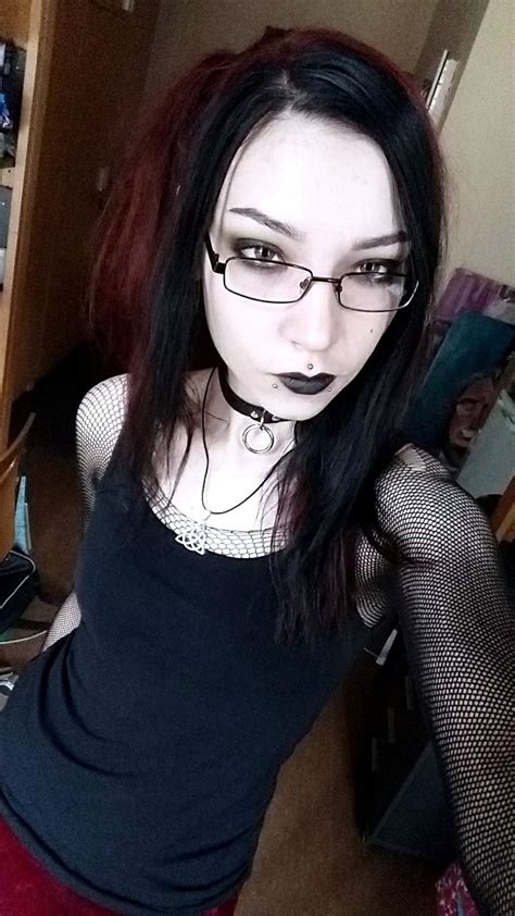 Gothic Girls Goth Women Goth Fashion